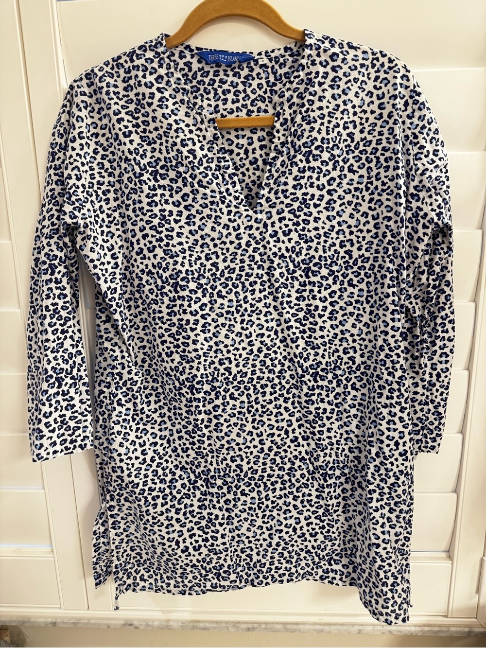 Blue Leopard Print V-Neck Tunic Top